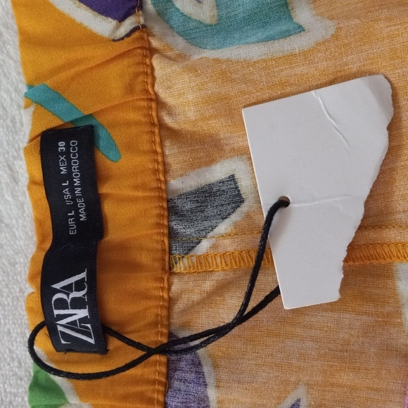 Zara Ruffled Island Geometric Print Yellow Multicolored Shorts NWT - Picture 10 of 12